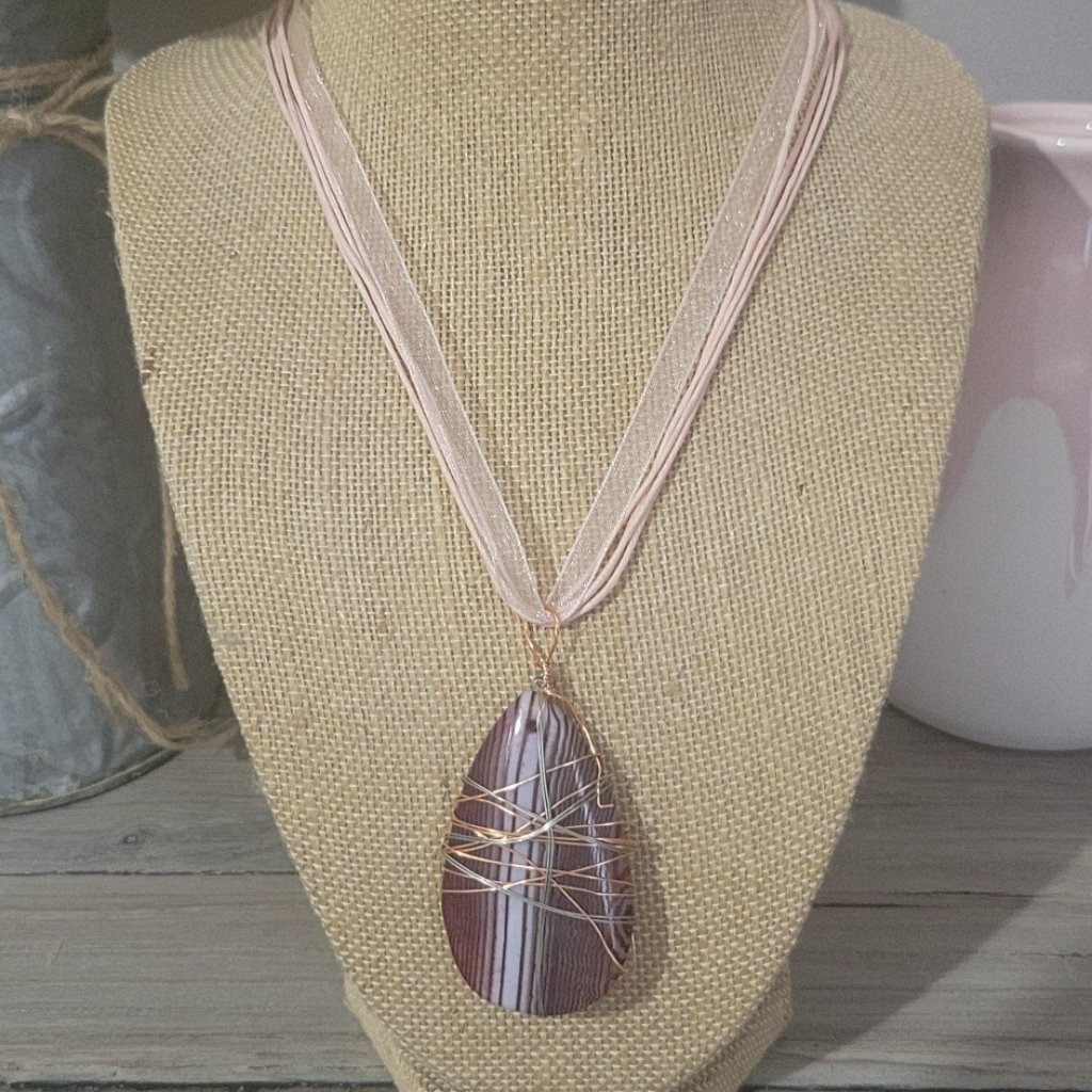Pink Gem Stone Necklace 12$